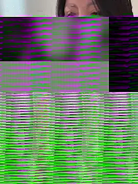 xiiuuff18 online show from 12-19-25, 02:15