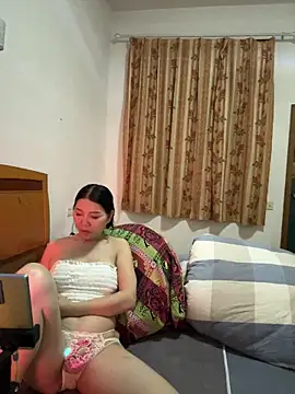 xiiuuff18 online show from 11-16-25, 12:43