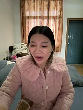 xiiuuff18 online show from 02-17-26, 01:03