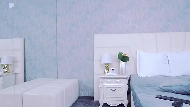 GraceRous online show from 10-03-25, 05:20