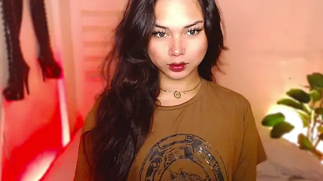 MissRumi Hunter online show from 12-16-25, 06:56