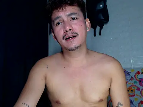 Snapshot of Tempting_jon chatting on 02-06-26, 10:33 Tempting jon online show from 02-06-26, 10:33