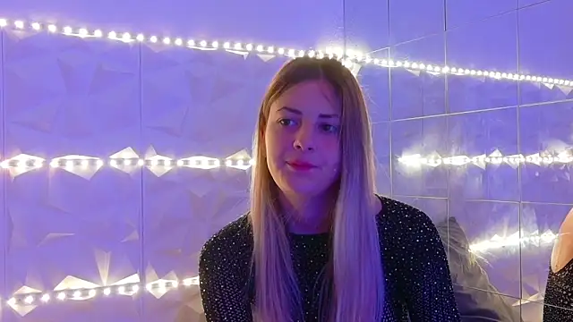 Aishha  online show from 10-03-25, 05:20