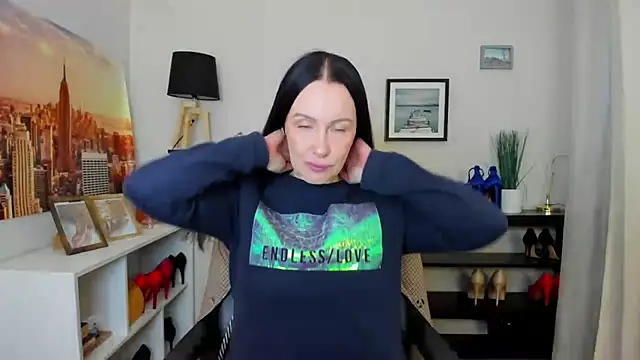 Velvet Jasmine online show from 03-19-26, 06:24