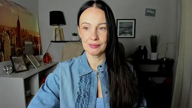 Velvet Jasmine online show from 02-19-26, 06:21