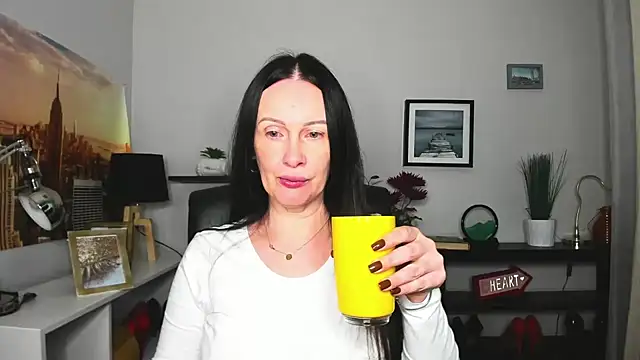 Velvet Jasmine online show from 09-24-25, 05:36