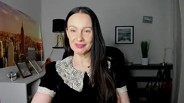 Velvet Jasmine online show from 02-05-26, 06:31