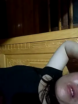 miss-su online show from 07-11-26, 12:49