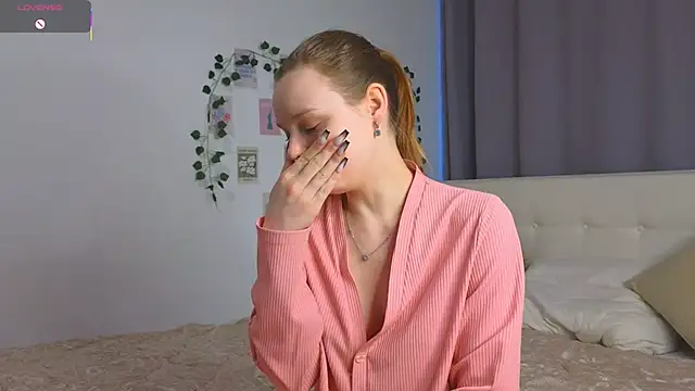 MandaReh online show from 11-29-25, 04:12