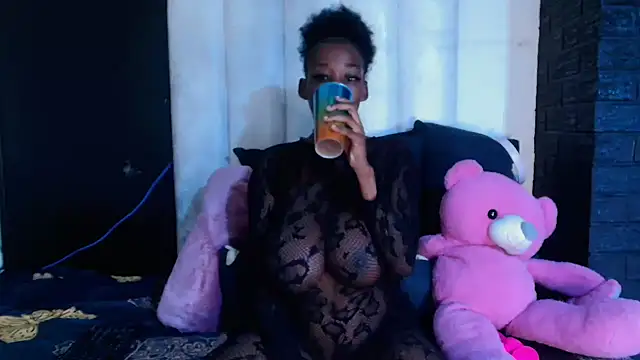 DarkQueen25x online show from 03-09-26, 11:08