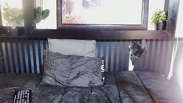 DarkQueen25x online show from 10-11-25, 10:11