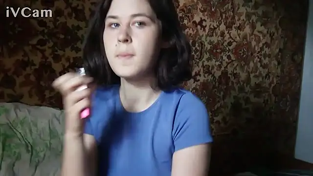 ToryTayler online show from 06-10-26, 01:23