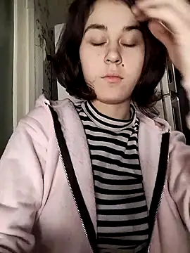 ToryTayler online show from 02-05-26, 10:16