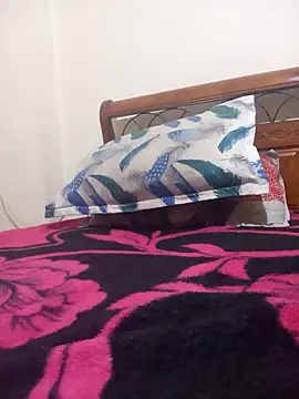 Dirtymorrocainbabe online show from 10-08-25, 03:35