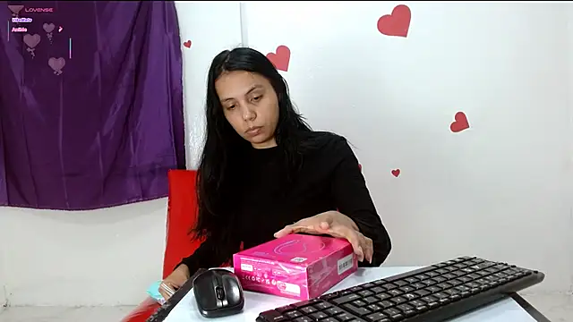 Snapshot of prinsesbrowvagina chatting on 09-12-25, 10:09 prinsesbrowvagina online show from 09-12-25, 10:09