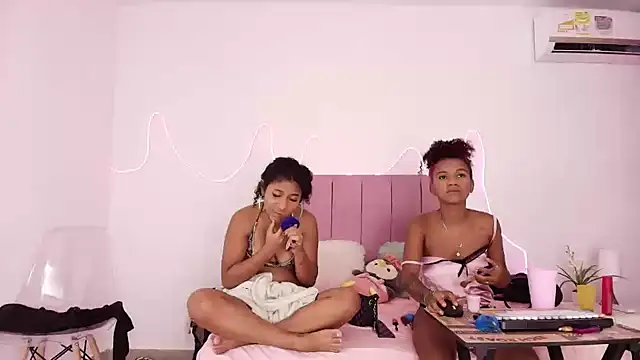 Snapshot of Valerin_salazar chatting on 11-02-25, 08:47 Valerin salazar online show from 11-02-25, 08:47