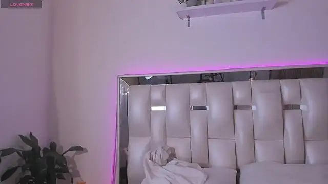 Darlyn tenderhot   online show from 02-17-26, 03:53