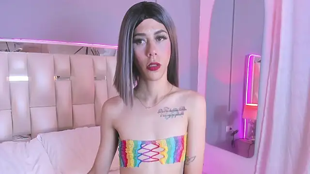 Darlyn tenderhot   online show from 12-02-25, 01:17