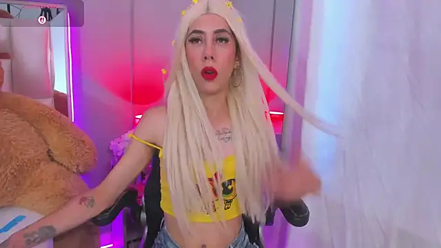 Darlyn tenderhot   online show from 09-28-25, 10:28