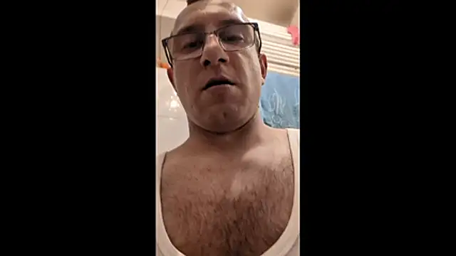 MC353535 online show from 04-26-26, 01:47