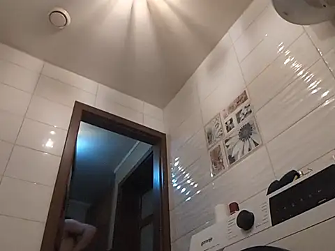 MC353535 online show from 04-12-26, 01:31