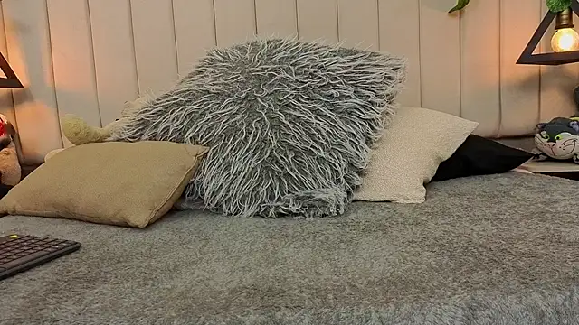 CandyGomez online show from 04-15-26, 06:08