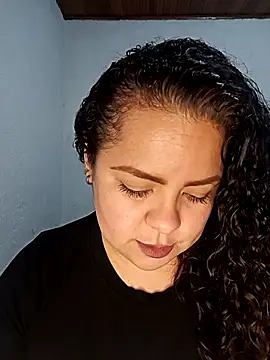 Snapshot of Miss_Adriana01 chatting on 02-17-26, 04:43 Miss Adriana01 online show from 02-17-26, 04:43