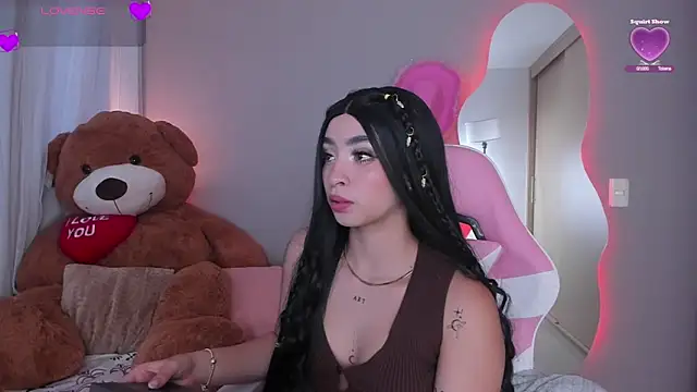 Snapshot of EmystarX chatting on 09-09-25, 10:41 EmystarX online show from 09-09-25, 10:41