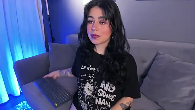 flower smith  online show from 11-07-25, 11:48