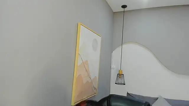 Julieth brown  online show from 11-18-25, 07:50