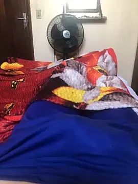 jmmm140793 online show from 10-26-25, 12:16