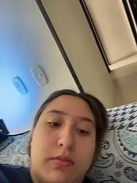 MoraInFire online show from 12-04-25, 06:07