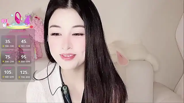 LuLu-Moon online show from 10-12-25, 07:10