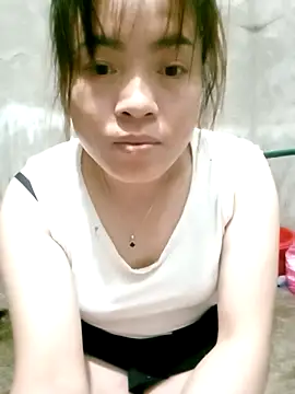 Snapshot of Maymay0033 chatting on 10-28-25, 11:36 Maymay0033 online show from 10-28-25, 11:36