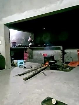 Snapshot of Maymay0033 chatting on 11-05-25, 11:08 Maymay0033 online show from 11-05-25, 11:08