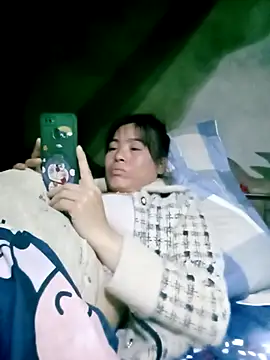 Snapshot of Maymay0033 chatting on 11-26-25, 12:05 Maymay0033 online show from 11-26-25, 12:05