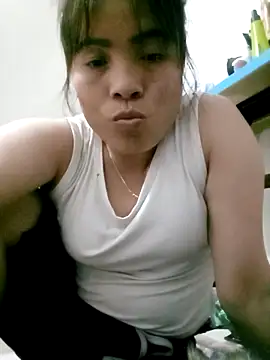 Snapshot of Maymay0033 chatting on 11-11-25, 12:22 Maymay0033 online show from 11-11-25, 12:22