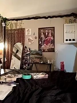 Bored Grandma online show from 04-28-26, 04:28