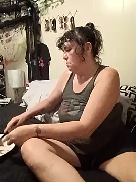 Bored Grandma online show from 05-18-26, 02:55