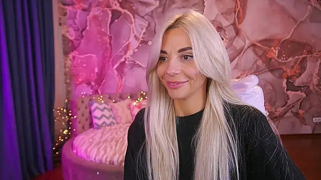 BellaRayyy online show from 10-27-25, 02:12