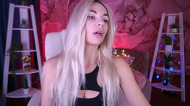 BellaRayyy online show from 01-13-26, 07:01