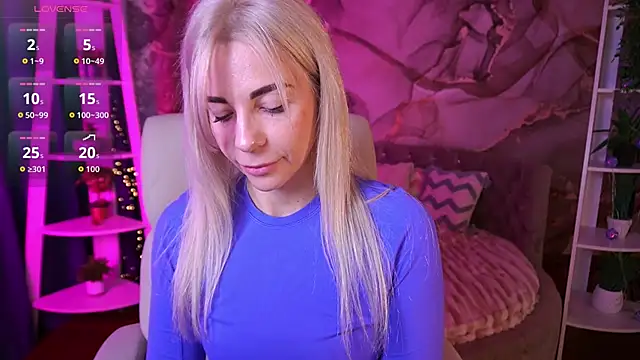 BellaRayyy online show from 03-20-26, 01:45