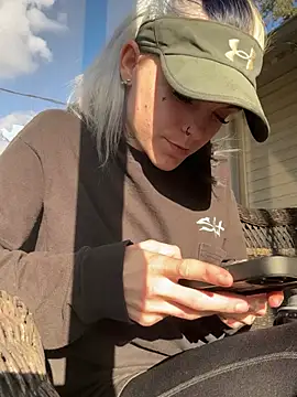 Snapshot of ittybittymeryssa chatting on 02-04-26, 10:05 ittybittymeryssa online show from 02-04-26, 10:05