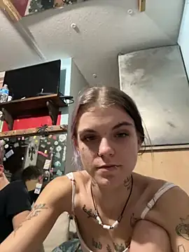 Snapshot of ittybittymeryssa chatting on 12-21-25, 07:43 ittybittymeryssa online show from 12-21-25, 07:43