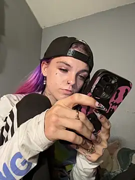 Snapshot of ittybittymeryssa chatting on 11-08-25, 11:03 ittybittymeryssa online show from 11-08-25, 11:03