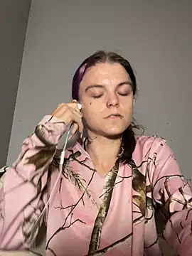 Snapshot of ittybittymeryssa chatting on 11-11-25, 08:20 ittybittymeryssa online show from 11-11-25, 08:20