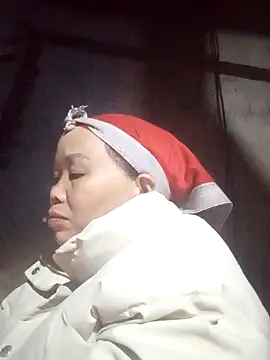  YooY  online show from 12-16-25, 03:05