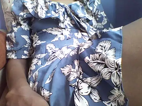 Moongodessy online show from 01-18-26, 01:14