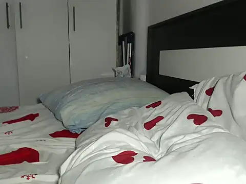 petite danielle online show from 05-29-26, 05:02