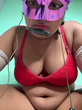 mimi87hoty online show from 03-10-26, 05:28